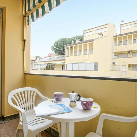 2 Bedroom Lovely In