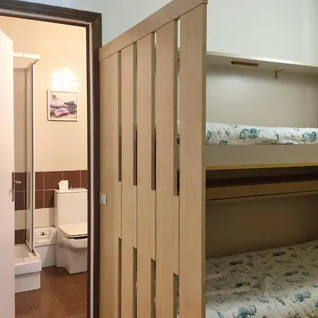 2 Bedroom Lovely In