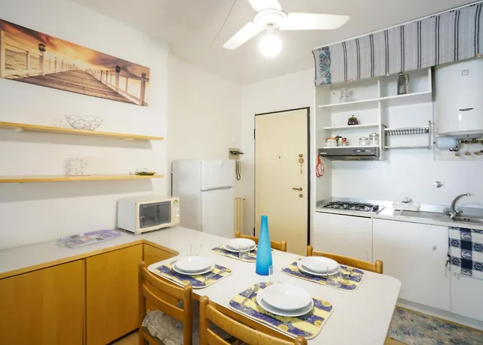 2 Bedroom Lovely In Lejlighed *
