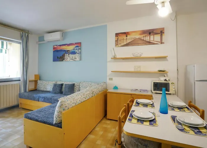 Apartament 2 Bedroom Lovely In Lavagna